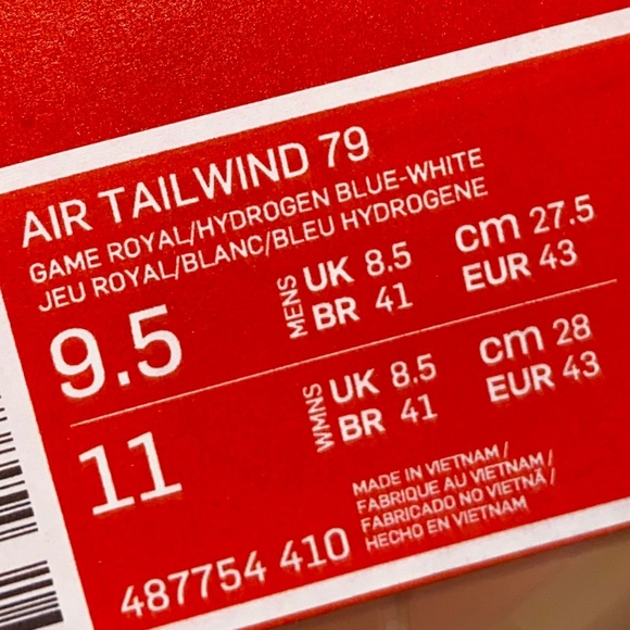 Nike - Picture 5 of 5